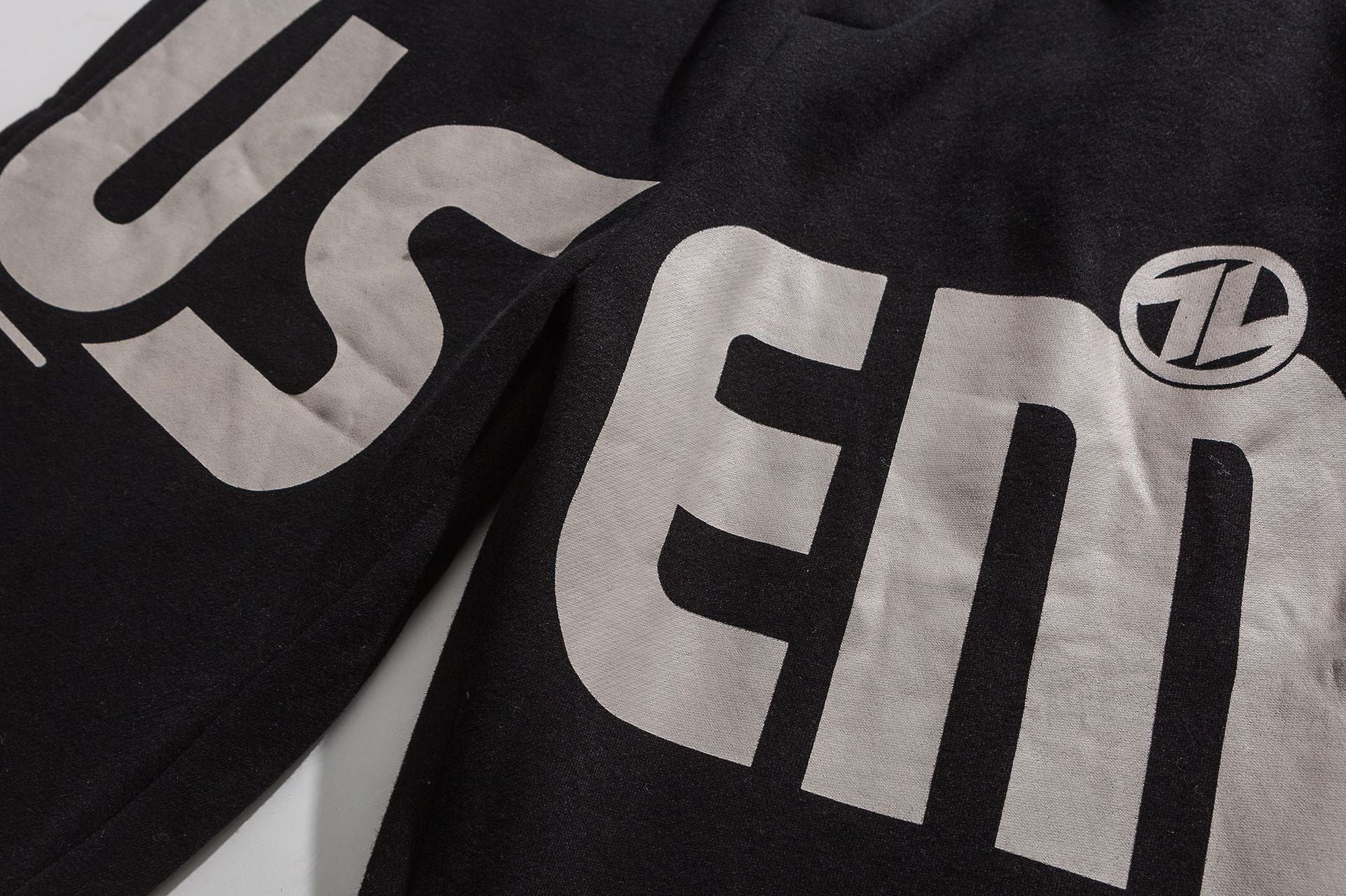 Trendy Loose Thick Straight-leg Sports Trousers