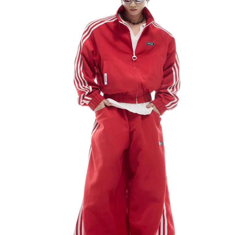 Loose Sports And Leisure Suit