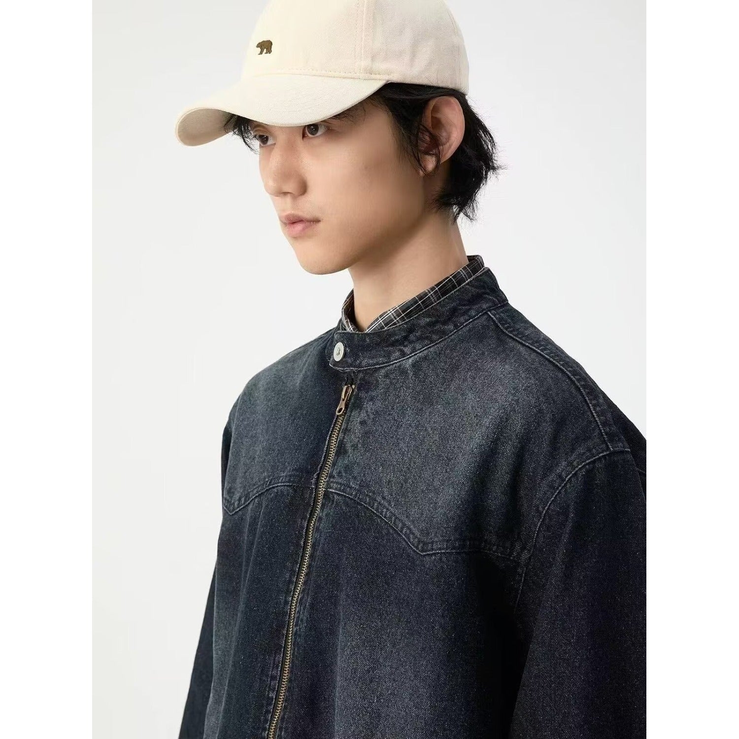 Men's Washed Vintage Denim Jacket For Spring And Autumn