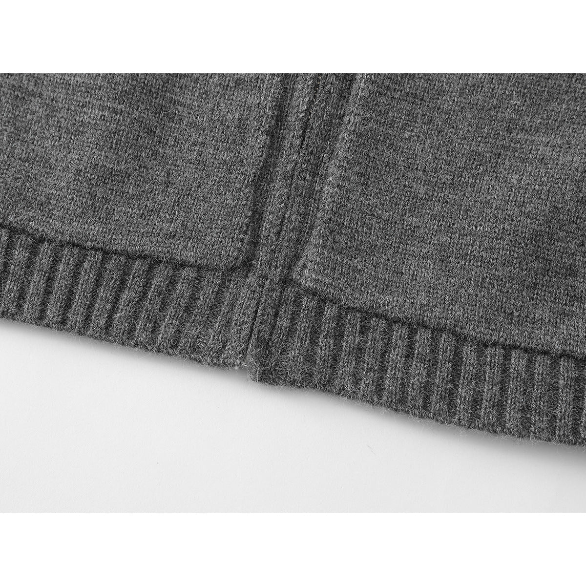 Simple Retro High-end Sweater Men