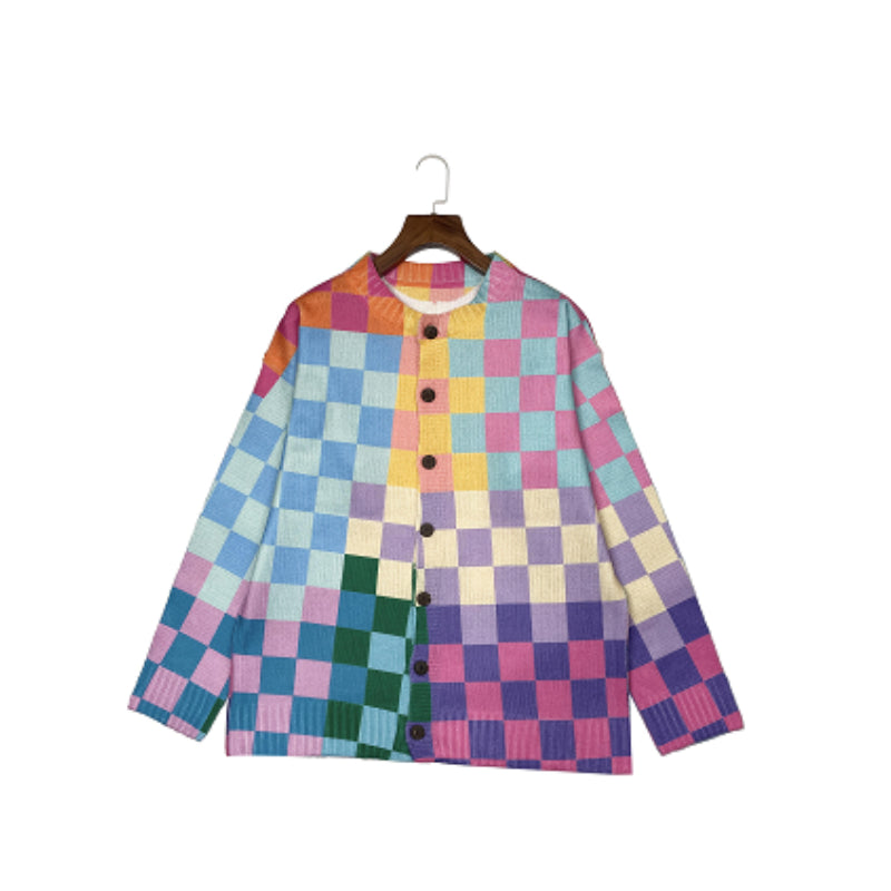 A Gentle And Relaxed Knitted Cardigan For Women With Printed Patterns