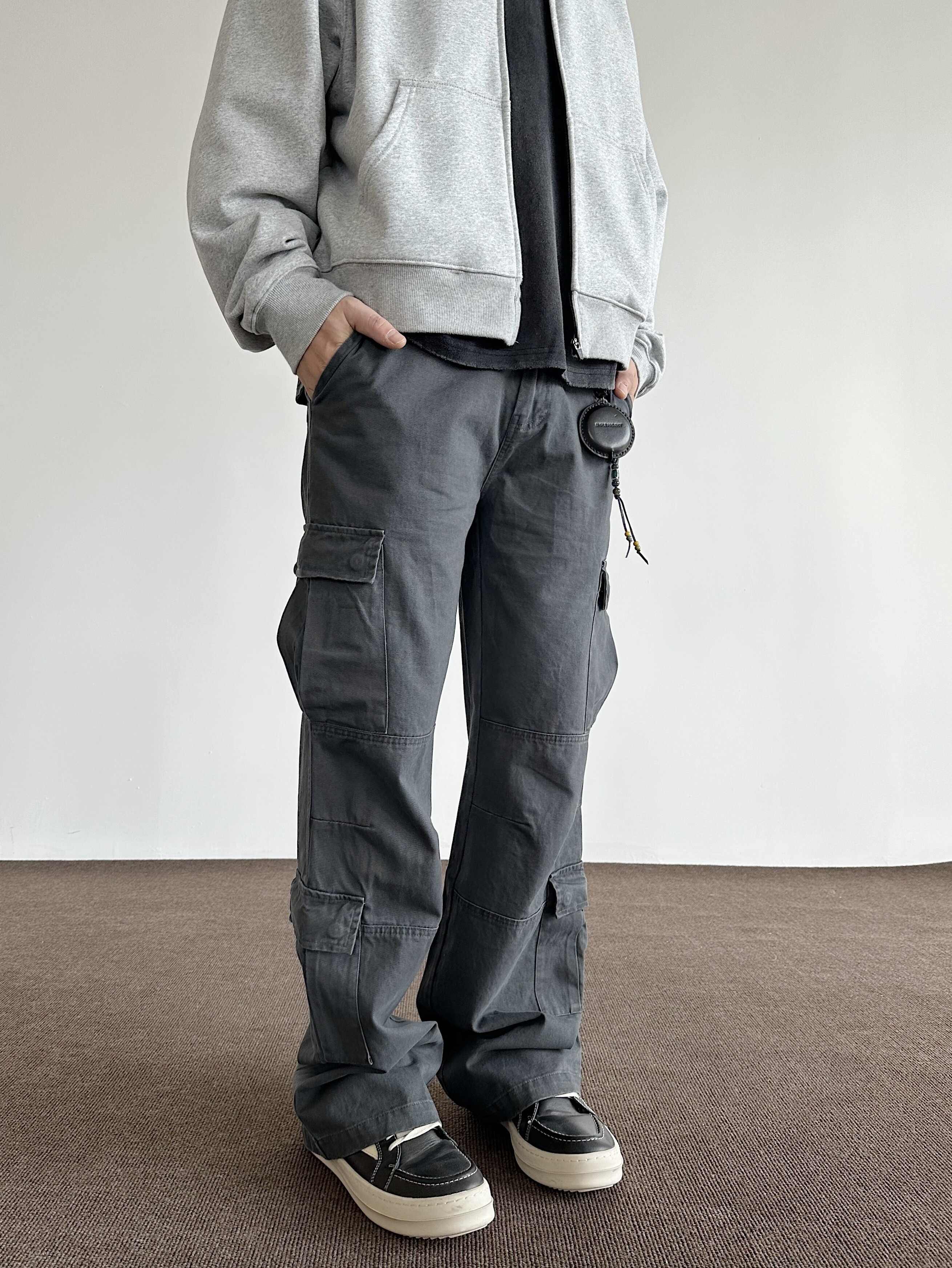 Retro Brushed Distressed Multi-pocket Loose Straight Cargo Pants